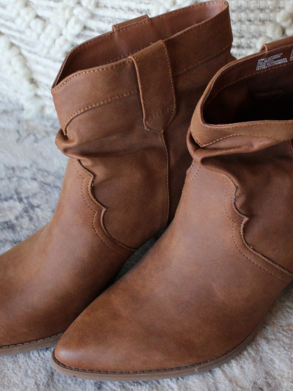 Brown Western Ankle Boots – Pointed Toe Booties – Size 8 - Picture 2 of 2